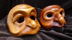 masques-de-zani-singe-et-zani-hibou-de-den.jpg